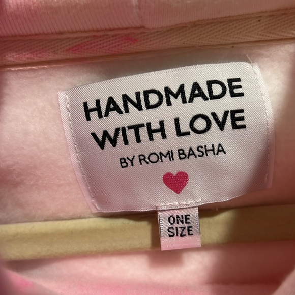 Like new Romi Basha Tie Dye Cropped cotton hoodie size L - Picture 6 of 6